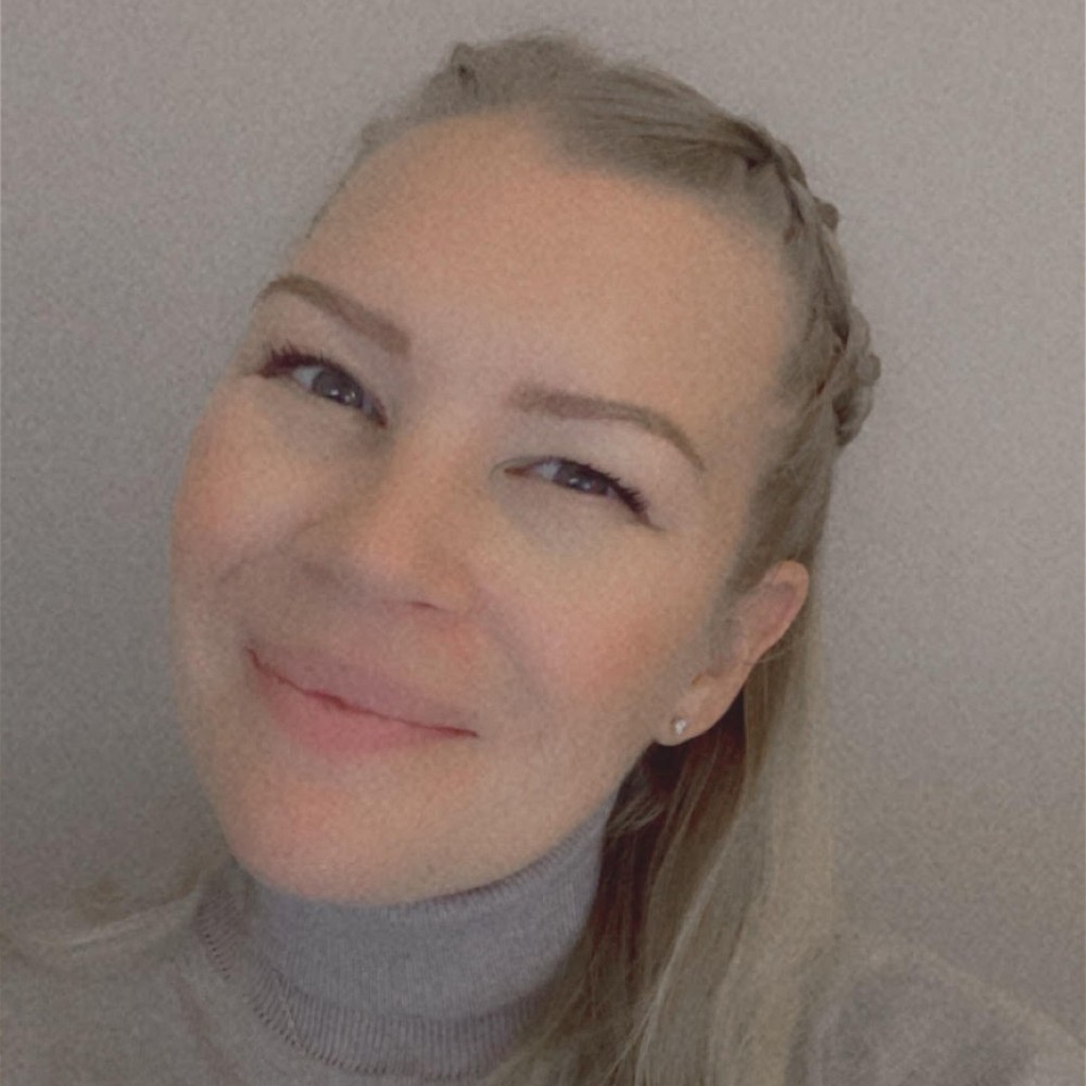 Meet your Posher, Kelly